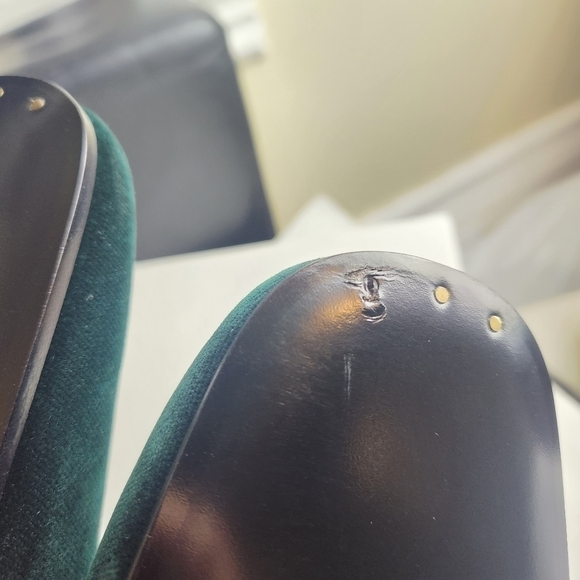 Gucci Green embroidered loafers size 8 new no box, imperfections - Picture 14 of 16